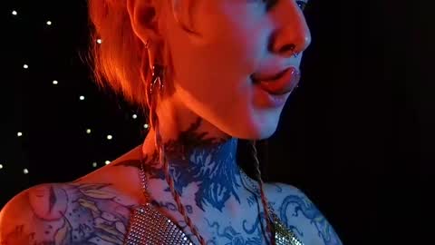 Snapshot of littlespacemouse chatting on February 10, 2025, 1:35 am Niki  free tg channel with some photos gifs and info about streams  online show from February 10, 2025, 1:35 am