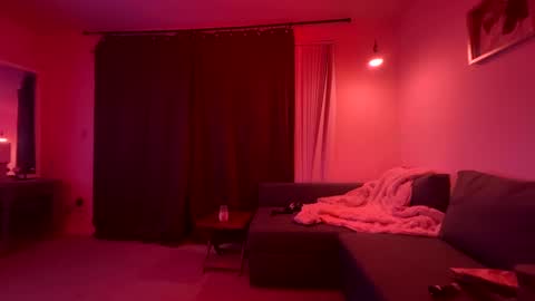 Snapshot of littlethiqself chatting on October 3, 2025, 7:38 am Anon interracial gay fuck online show from October 3, 2025, 7:38 am