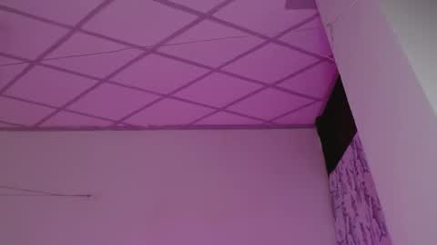 Eros online show from January 22, 2025, 2:04 am