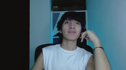 Snapshot of littlextrem chatting on February 8, 2026, 1:09 am Eros online show from February 8, 2026, 1:09 am