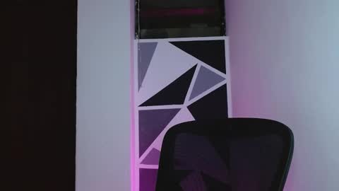 Snapshot of littlextrem chatting on February 11, 2026, 5:01 am Eros online show from February 11, 2026, 5:01 am