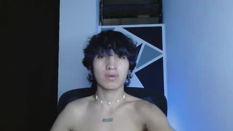 Snapshot of littlextrem chatting on February 25, 2026, 1:37 am Eros online show from February 25, 2026, 1:37 am