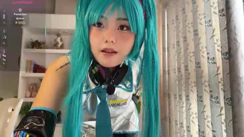 nana online show from October 20, 2025, 6:58 am