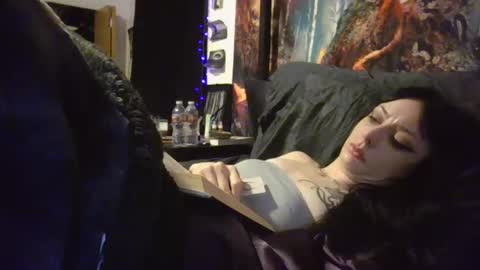 Snapshot of livmirage chatting on January 18, 2025, 3:59 pm Liv Mirage online show from January 18, 2025, 3:59 pm