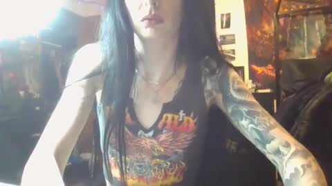 Snapshot of livmirage chatting on February 25, 2025, 4:24 am Liv Mirage online show from February 25, 2025, 4:24 am