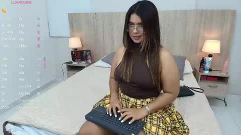Liz online show from September 9, 2025, 3:28 am