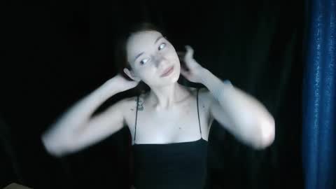 Liza  Kitty online show from September 8, 2025, 5:01 pm