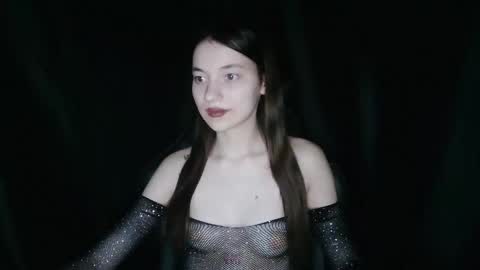 Liza  Kitty online show from September 17, 2025, 8:10 pm