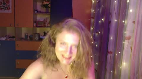 LizaCakes online show from January 30, 2025, 5:49 pm