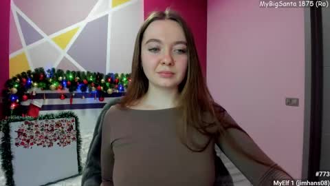 Snapshot of lizaghost chatting on December 9, 2024, 3:44 pm Girl next door online show from December 9, 2024, 3:44 pm