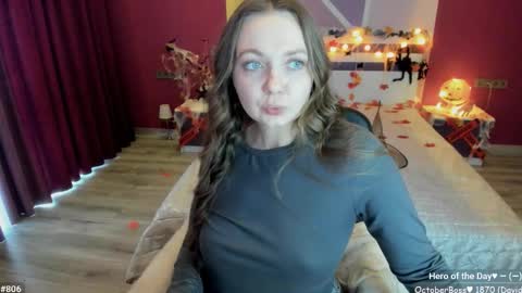 Snapshot of lizaghost chatting on October 21, 2025, 11:33 am Girl next door online show from October 21, 2025, 11:33 am
