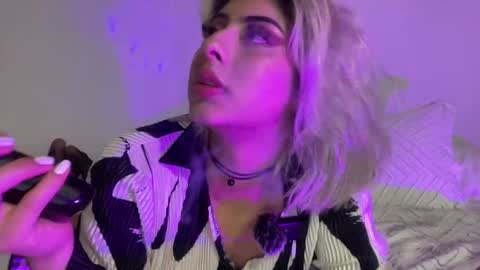 Lizeth online show from February 14, 2025, 3:22 am