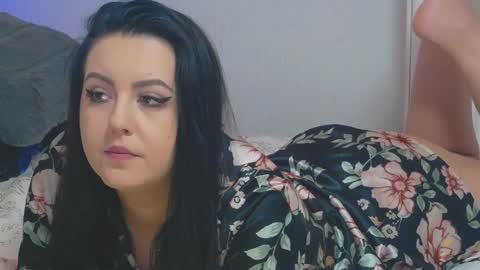 lizasunshine__ online show from December 10, 2024, 3:55 pm