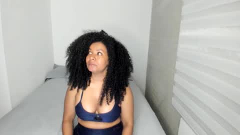 MELB online show from October 12, 2025, 2:43 am