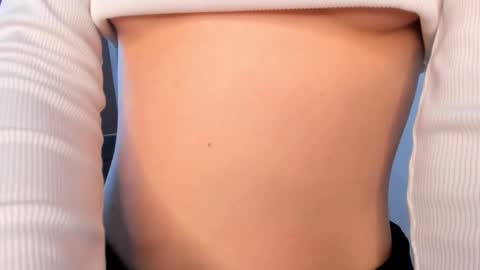 Snapshot of lizbethburks chatting on March 8, 2025, 10:32 am Liza online show from March 8, 2025, 10:32 am