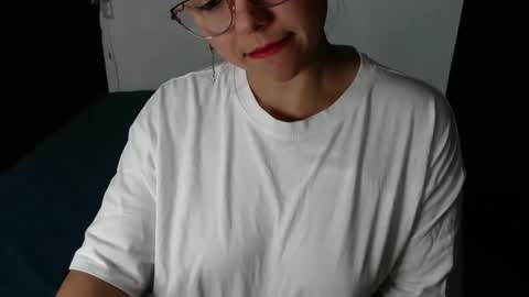 Snapshot of lizbodu chatting on February 17, 2025, 9:19 pm Lizze Bodu 3 online show from February 17, 2025, 9:19 pm