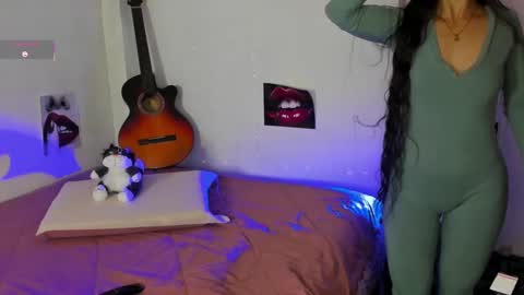 lizeth online show from September 17, 2025, 12:56 am