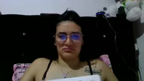 Snapshot of lizz_kinsley chatting on November 4, 2025, 3:49 am lizz kinsley online show from November 4, 2025, 3:49 am