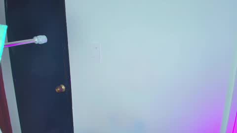 Snapshot of lizz_tender chatting on March 12, 2025, 12:04 pm Lizz  online show from March 12, 2025, 12:04 pm