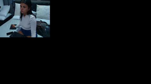 Snapshot of lizz_tender chatting on September 25, 2025, 11:36 am Lizz  online show from September 25, 2025, 11:36 am