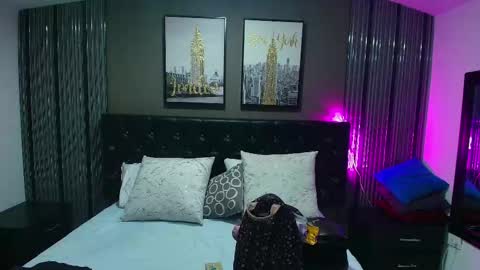 Snapshot of lizz_tender chatting on October 4, 2025, 11:52 am Lizz  online show from October 4, 2025, 11:52 am