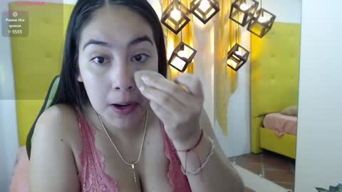 Snapshot of lizzaxs chatting on December 24, 2024, 2:22 pm lizza online show from December 24, 2024, 2:22 pm