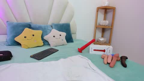 Snapshot of lizzie_williamss chatting on September 20, 2025, 3:18 am lizzie_williamss online show from September 20, 2025, 3:18 am