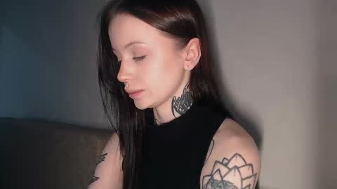 liza liza liza online show from January 11, 2026, 9:20 pm