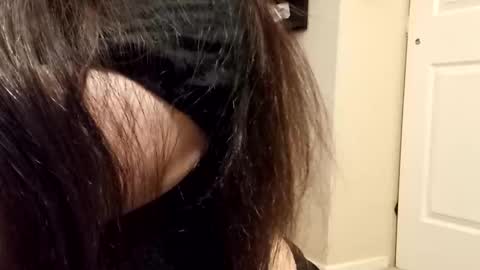 lizzy20066 online show from November 22, 2025, 7:02 pm