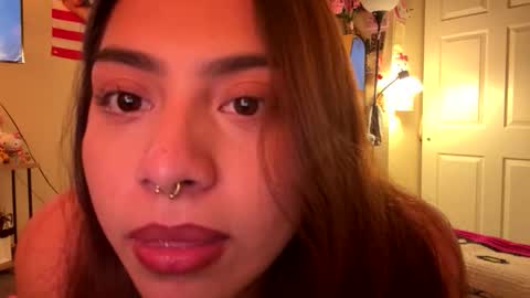 lizzy20066 online show from January 7, 2026, 4:48 am