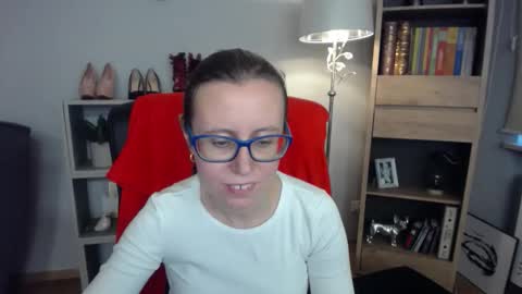 Lizzy online show from October 30, 2025, 6:26 am