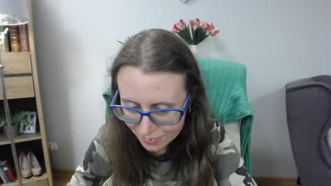 Lizzy online show from May 13, 2026, 5:16 am