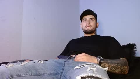 lliamm 2 online show from October 5, 2025, 3:05 am