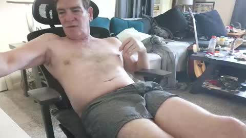 LongDick Daddy online show from November 8, 2025, 1:44 pm