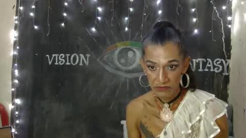 LA LOBA online show from December 14, 2024, 4:01 am