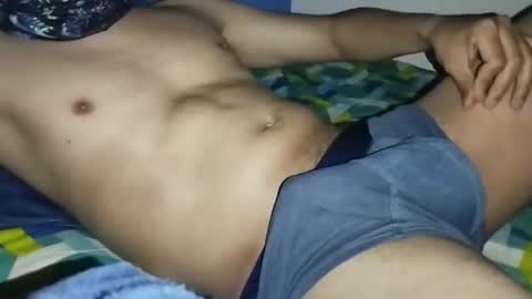 loco_boy007 online show from January 7, 2026, 5:10 am