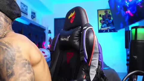 Snapshot of logan_hugh8 chatting on February 25, 2026, 1:15 am logan_hugh8 online show from February 25, 2026, 1:15 am