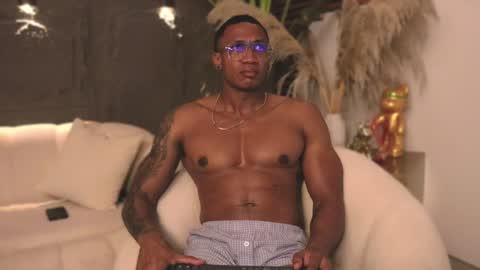 logan_varela online show from February 20, 2025, 7:08 pm