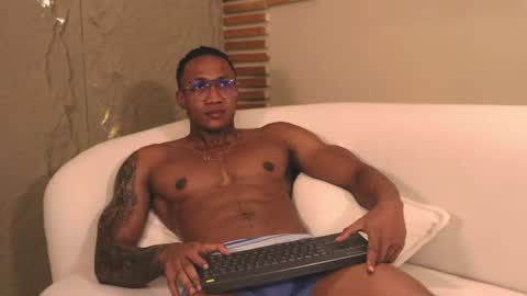 logan_varela online show from March 1, 2025, 12:07 am