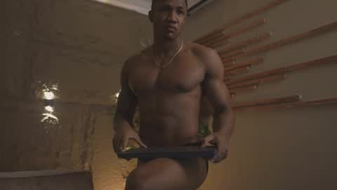 logan_varela online show from September 14, 2025, 1:32 pm