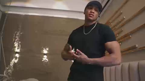 logan_varela online show from March 21, 2026, 2:31 pm