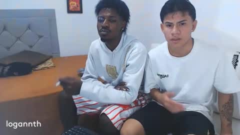 logannthh online show from December 30, 2024, 7:53 pm