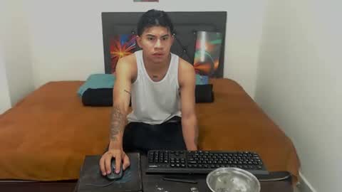 logannthh online show from October 23, 2025, 9:52 am