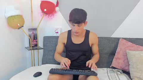 loganoficialx online show from December 22, 2024, 9:11 am