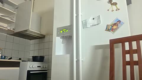 logitech0000 online show from October 4, 2025, 2:31 am