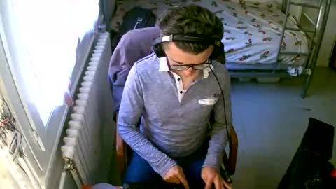 lokoum39 online show from April 23, 2026, 6:10 pm