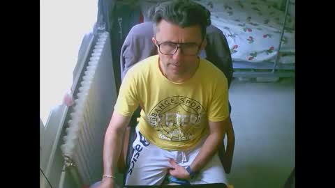 lokoum39 online show from April 28, 2026, 10:20 am