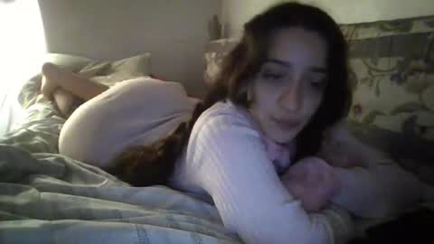 JOYA online show from October 31, 2025, 2:34 am