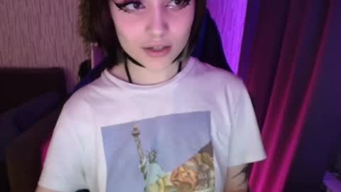 lola online show from December 18, 2024, 3:55 pm