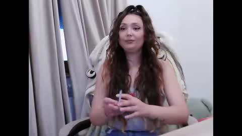 lola online show from June 7, 2026, 6:00 pm